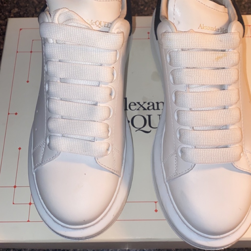 COPY - Alexander macQueens